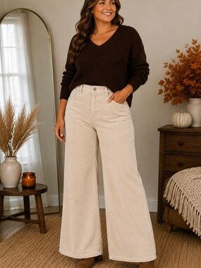 NWT Universal Thread Wide Leg Corduroy Pants | High Rise Cream Size 17R